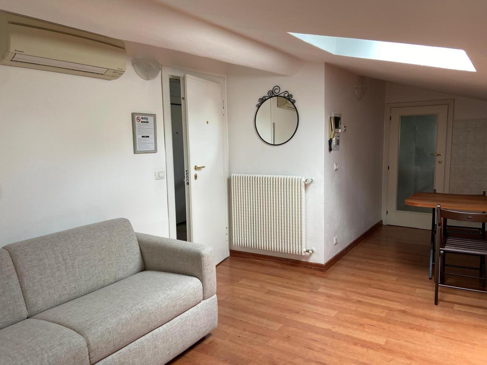 Апартаменты Nido Carrara - Immobili E Soluzioni Rent Бергамо Экстерьер фото